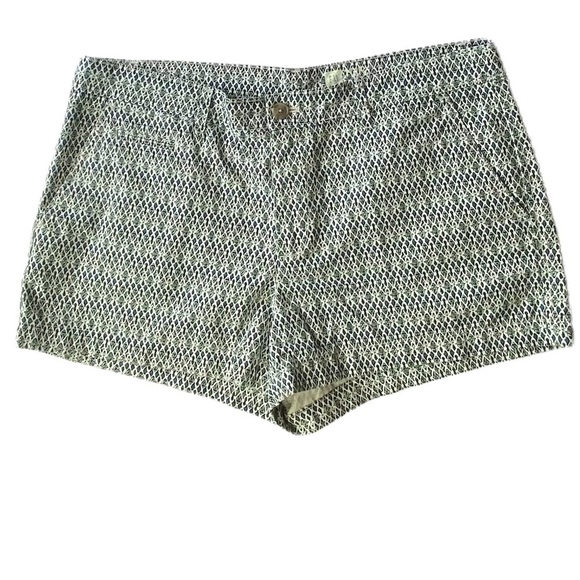 GAP Pants - Gap Women’s Summer Short Geo Print Green Shorts Pockets 100% Cotton EUC Size 10R
